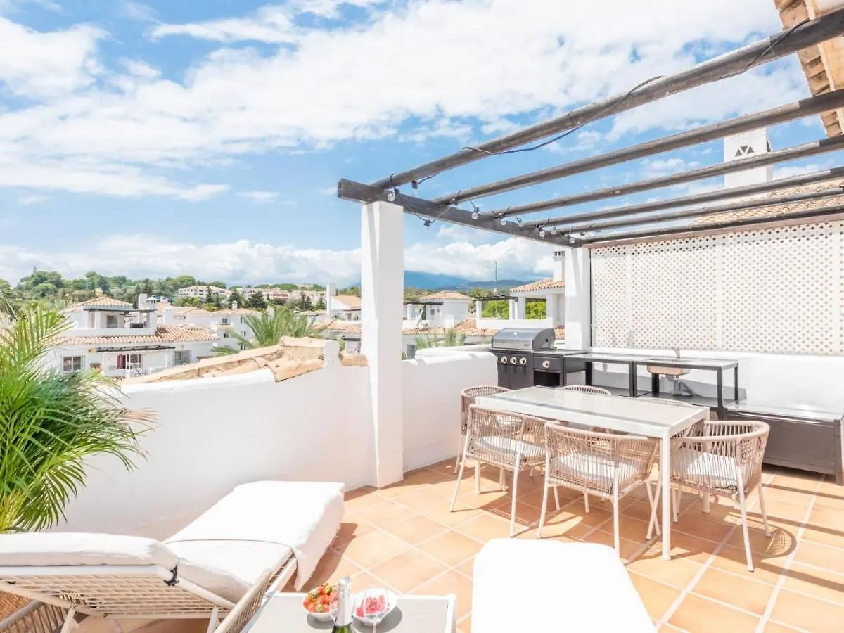 Los Naranjos Beautiful 1 Bedroom Penthouse Marbella 0*,